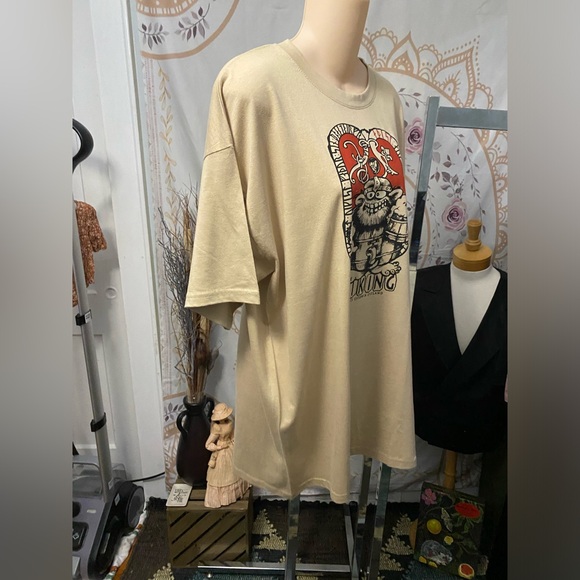 EUC Rare B & C Viking Estland 2 XL Tan T-shirt - Picture 3 of 6